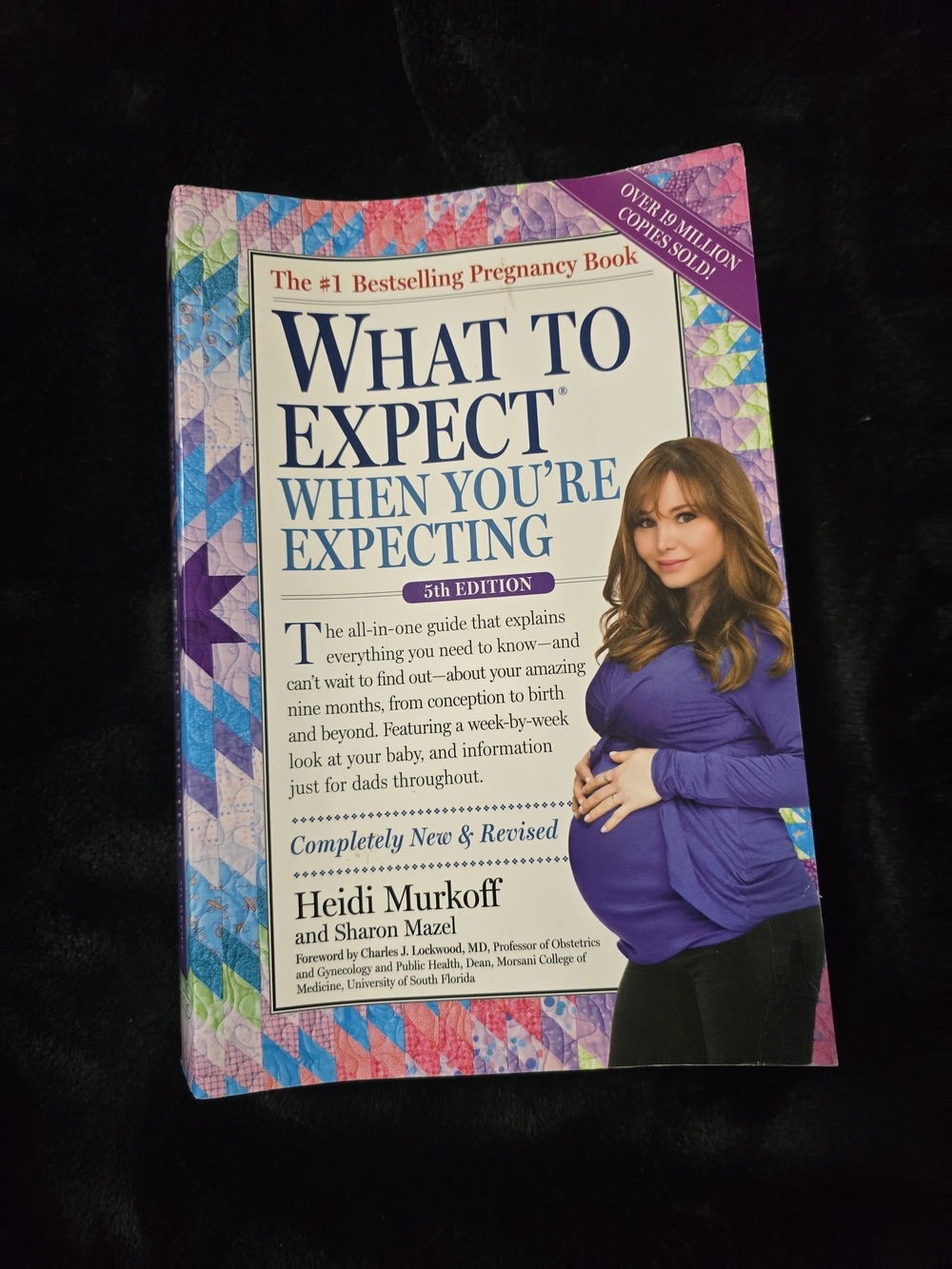 What to Expect When You're Expecting by Heidi Murkoff - Purple Cover